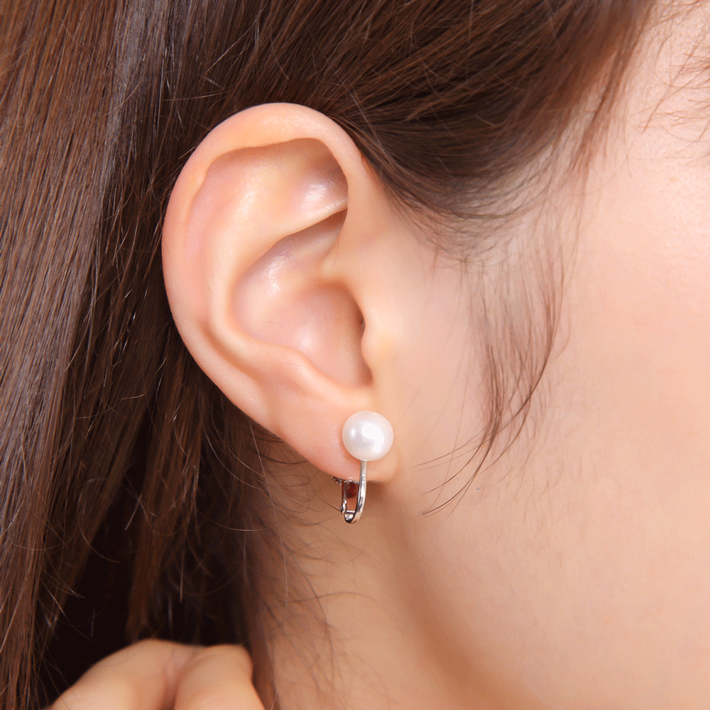 つやたま真珠 ウエディングパール 本真珠ネックレス ピアスorイヤリングセット 8.5-9mm 厳選ラウンド形 ハートキーパーボックス付 花嫁 冠婚葬祭